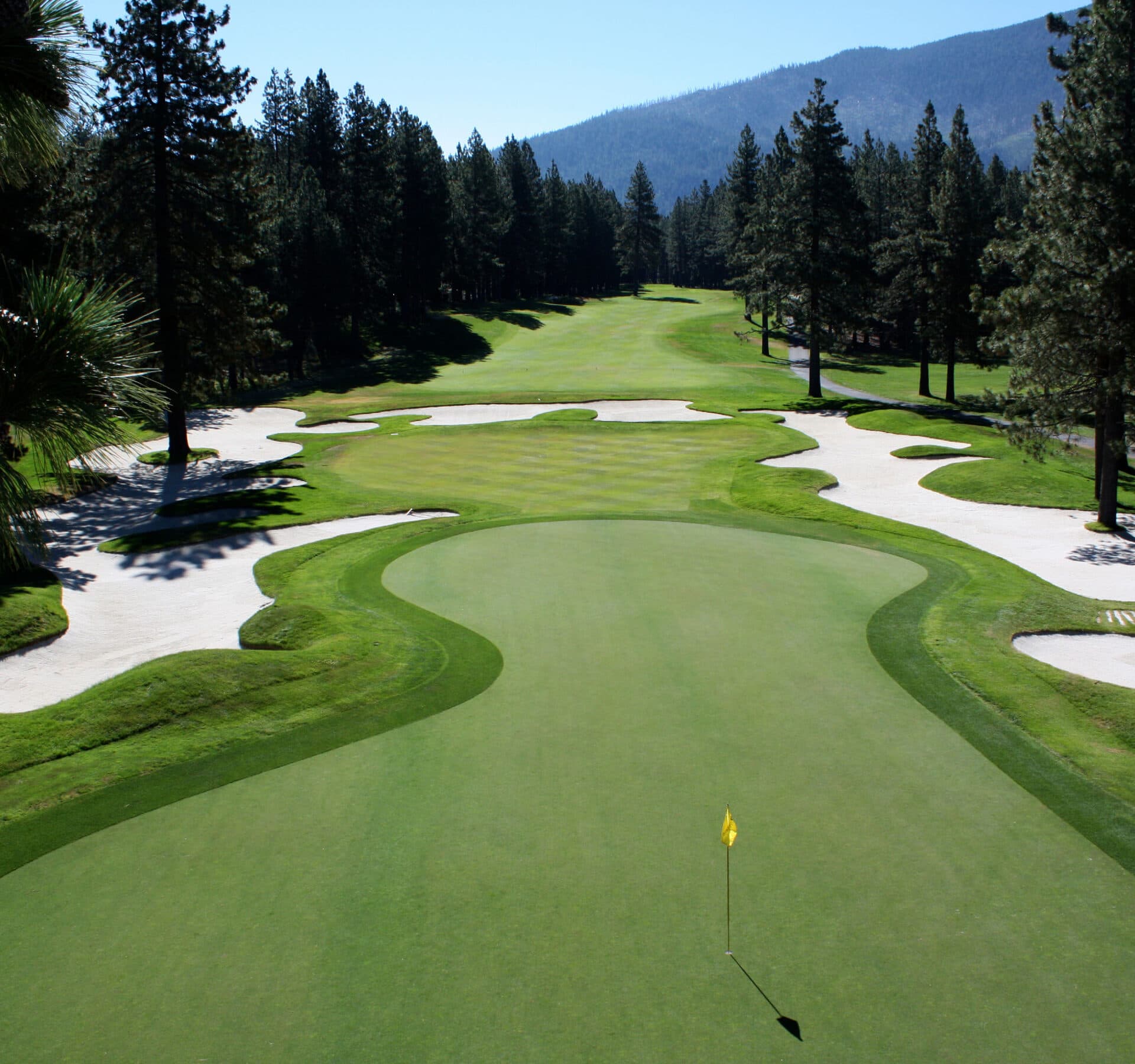 Edgewood Tahoe signature green with Sierra Nevada backdrop Edgewood Tahoe signature green with Sierra Nevada backdrop