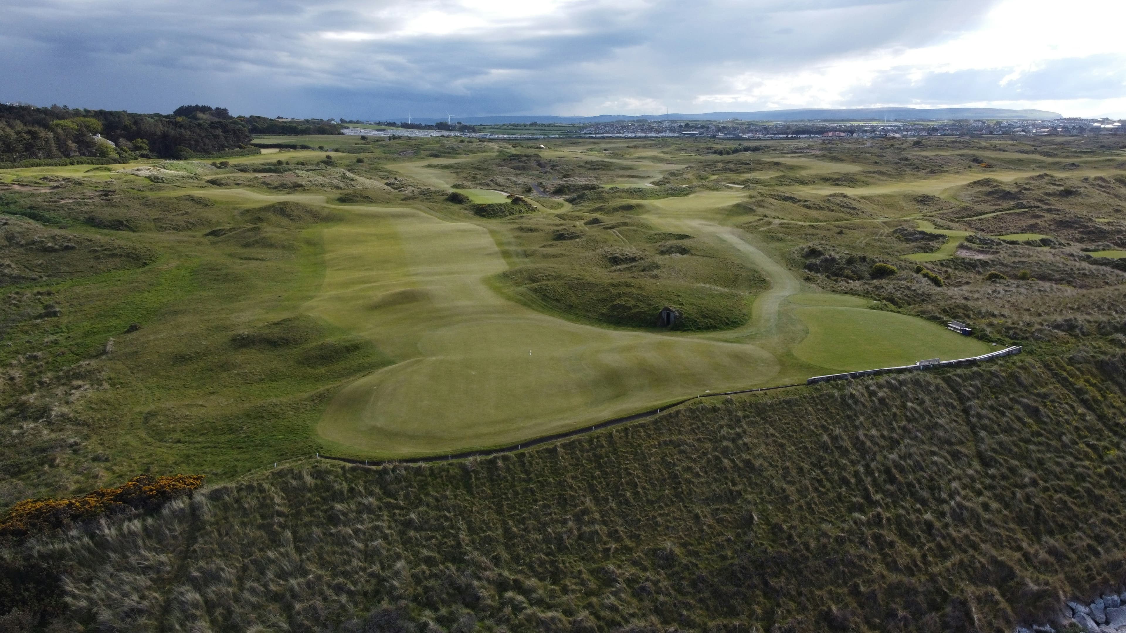 Ireland golf trip — Royal County Down (Championship Links) · Ardglass Golf Links · Castlerock Golf Club – Mussenden Course (Optional)