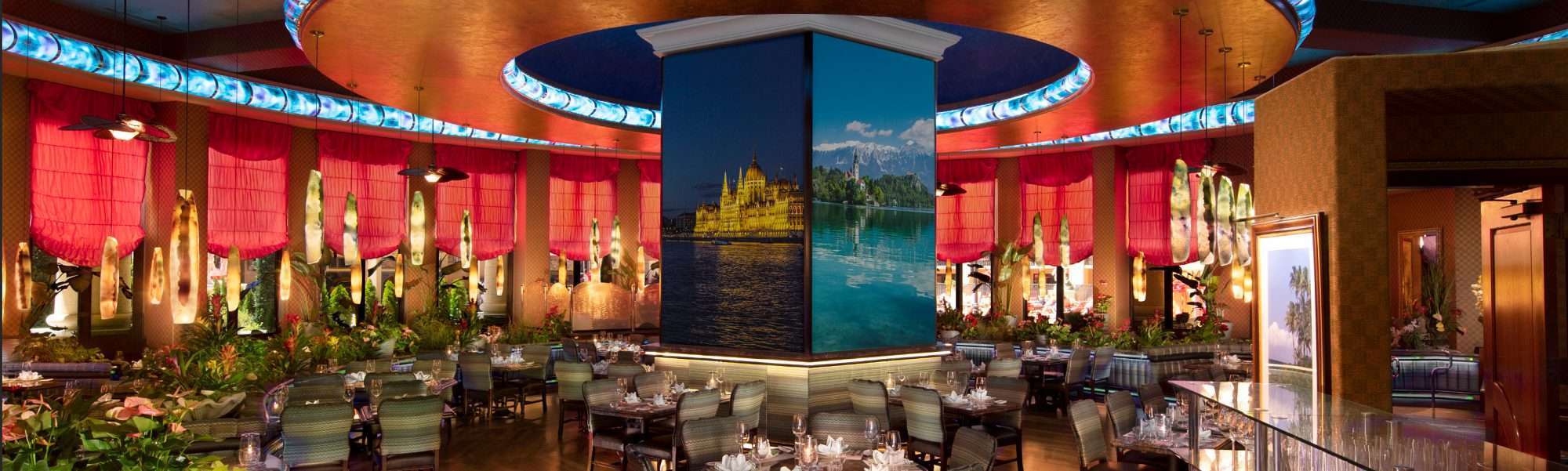 Romanza at Peppermill Resort Spa Casino — interior ambience