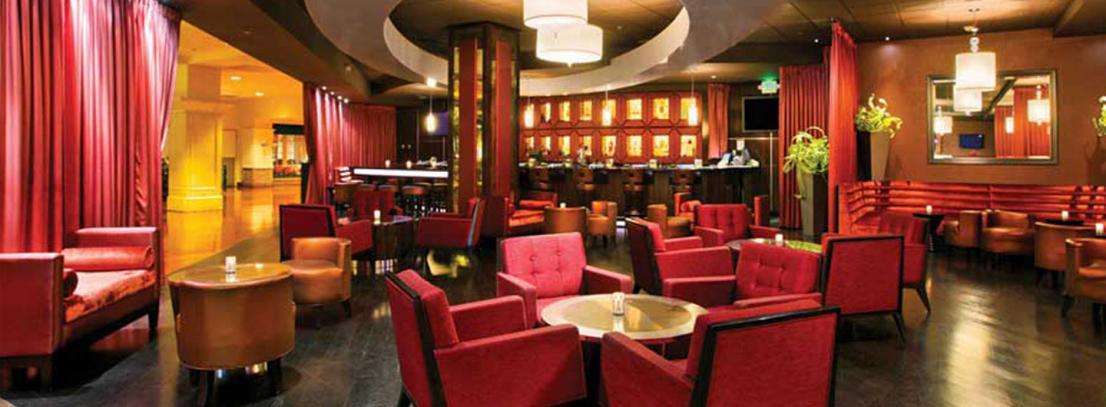 Silver Legacy Sports Bar at Silver Legacy Resort Casino — interior view