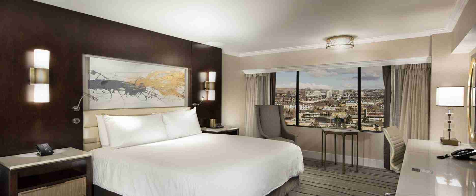 Spa Toscana at Peppermill at Peppermill Resort Spa Casino — sauna and pools