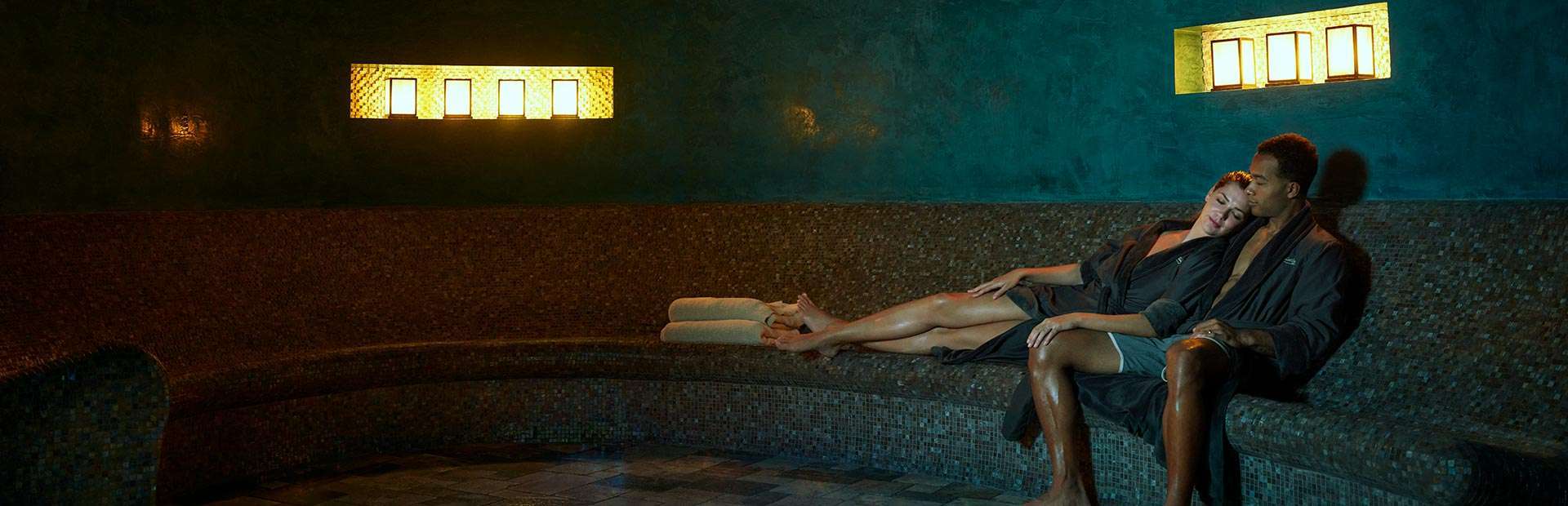 Spa Atlantis at Atlantis Casino Resort Spa — sauna and pools