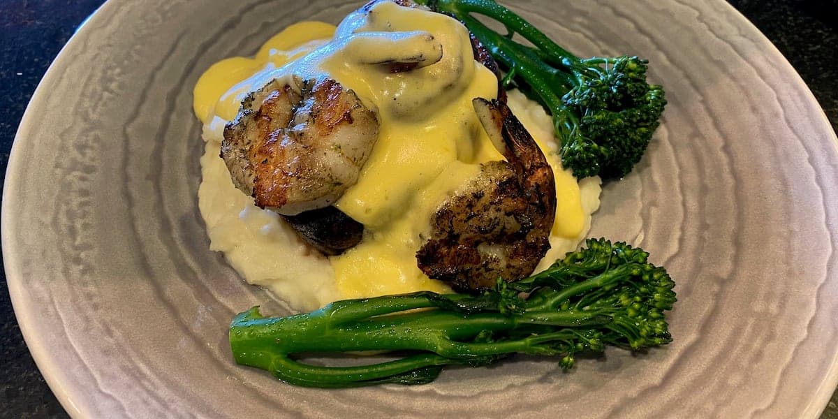 Lone Eagle Grille at Hyatt Regency Lake Tahoe — restaurant interior with signature dining and ambience