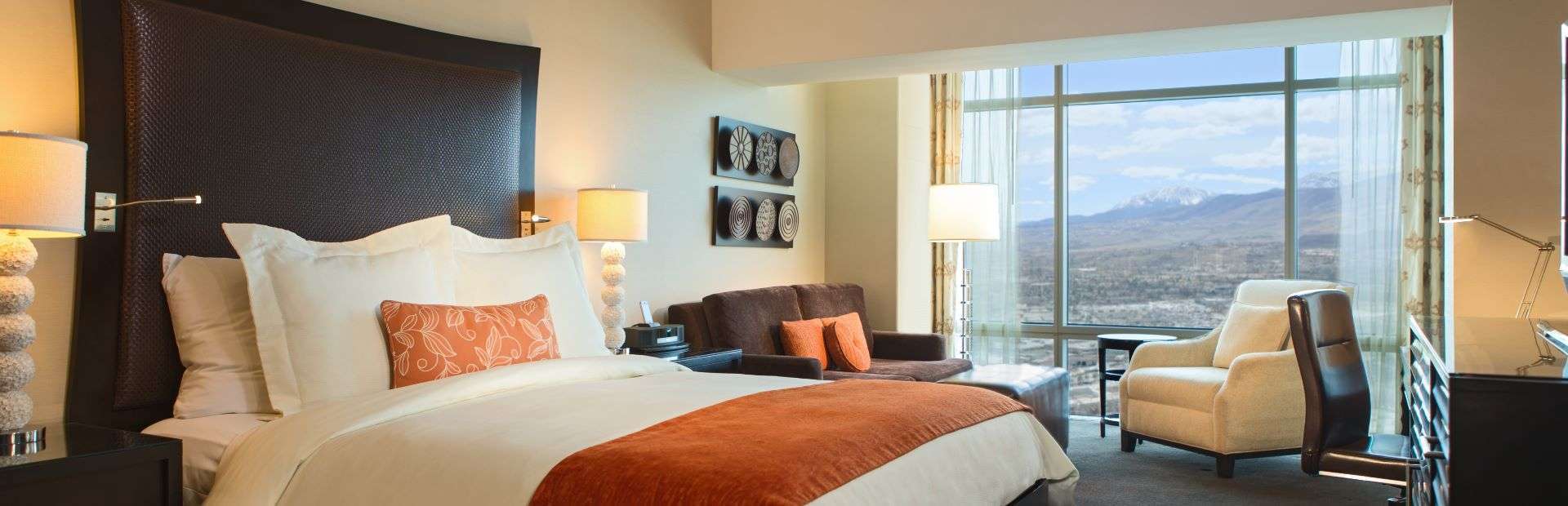 Atlantis Tower Room at Atlantis Casino Resort Spa — guest room with upscale furnishings and contemporary decor